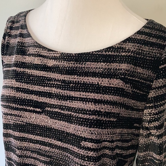 NWT Metallic Rose Gold Velvet Cocktail Long Sleeve Dress - Picture 5 of 16